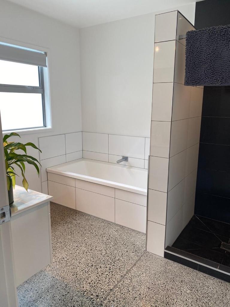 Holiday On Browns Villa Waihi Exterior foto